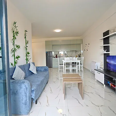 The Waterpark View - Nest